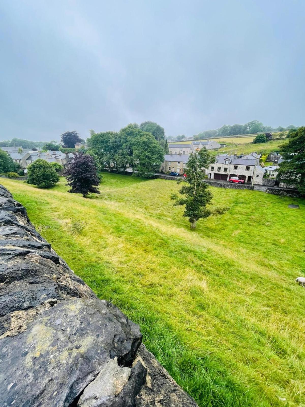 Gorgeous Cozy Cottage With A Heritage Feel, Walks, Pubs & Wood Burner Tideswell Bagian luar foto