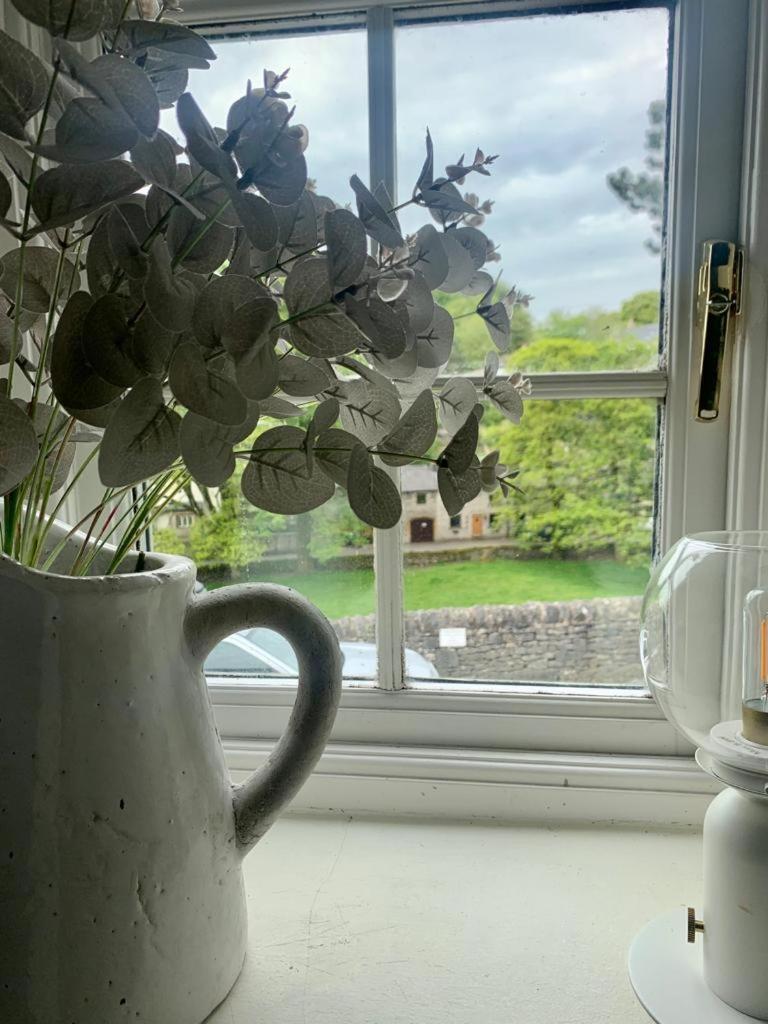 Gorgeous Cozy Cottage With A Heritage Feel, Walks, Pubs & Wood Burner Tideswell Bagian luar foto
